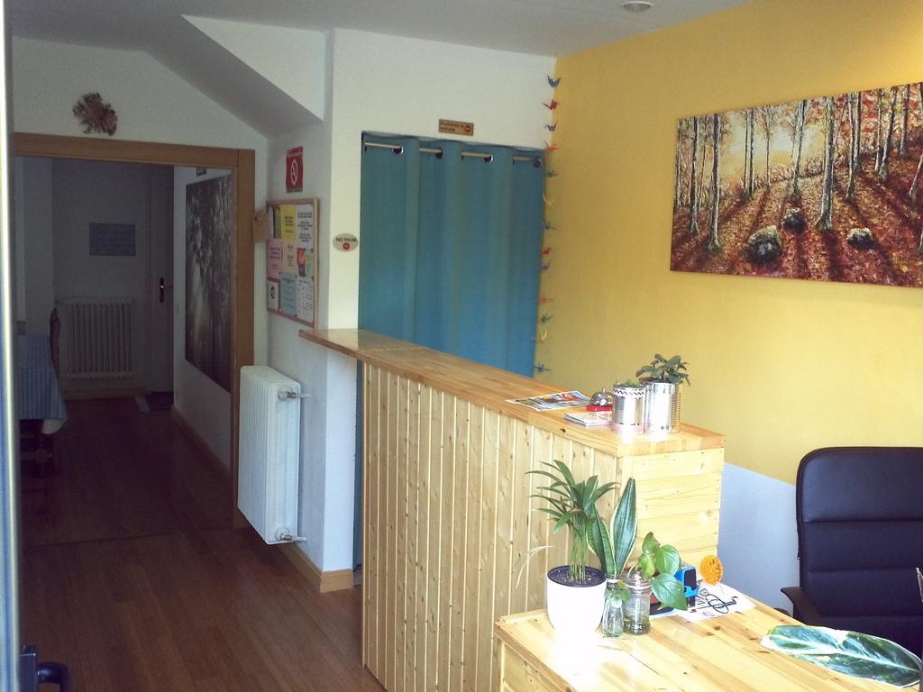 Xarma Hostel パンプローナ エクステリア 写真