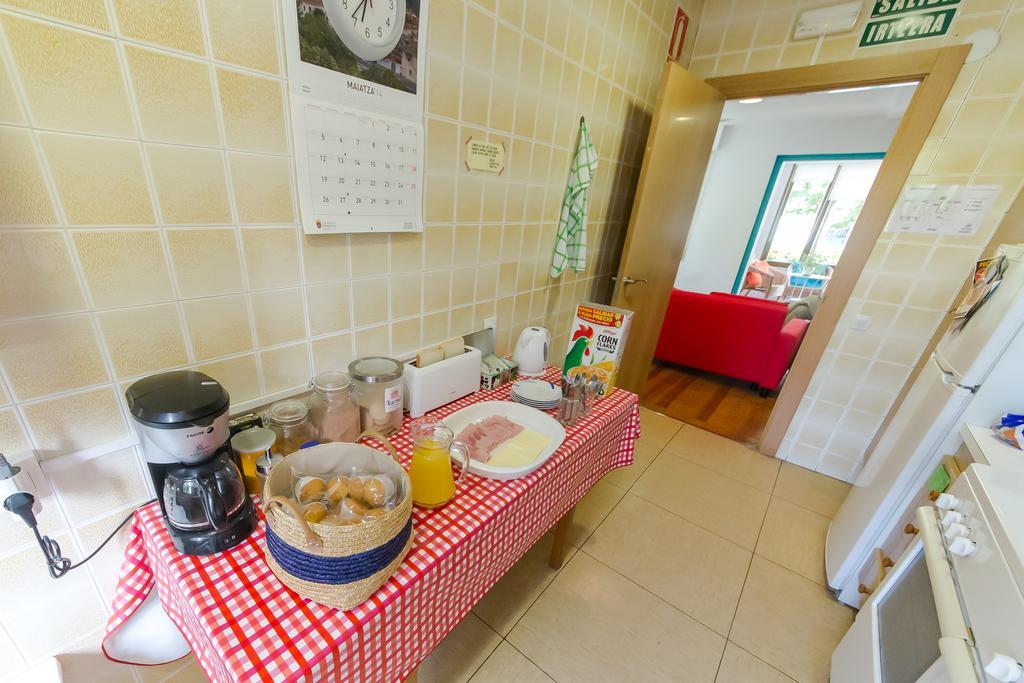 Xarma Hostel パンプローナ エクステリア 写真
